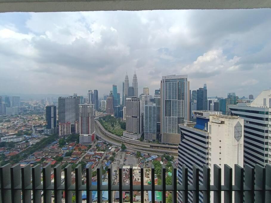 Apartamento Cl 30A Super Kl View Infinity Pool Klcc Kuala Lumpur Exterior foto